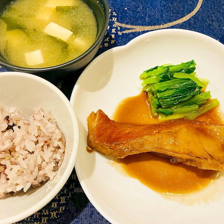 味付けしっかりご飯がすすむ⭐️金目鯛の煮付け